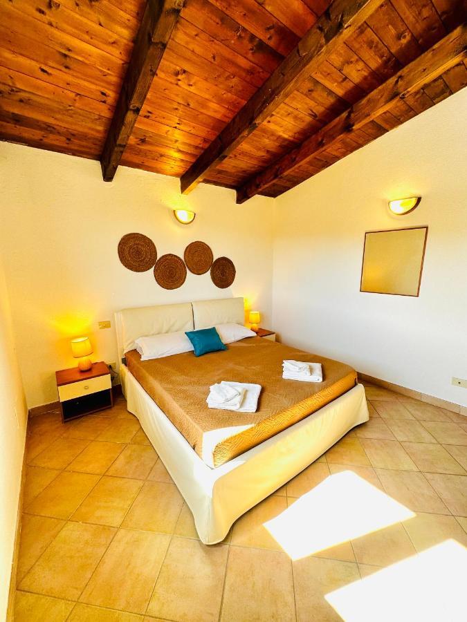 Villa Antonella Apartments Olbia Bagian luar foto